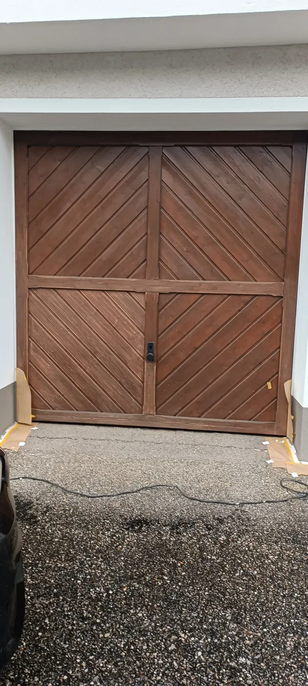 Painted facade and refurbished wooden window frames (7) – A&G Premium Service, Salzburg