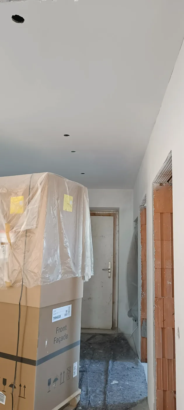 Smooth ceiling in a new build painted white (12) – A&G Premium Service, Salzburg